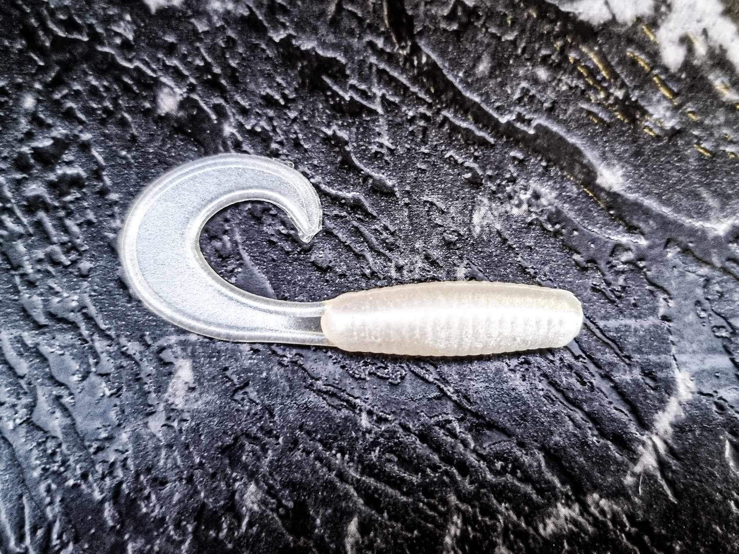 2.5" Curl Tail Grub (12 pcs.)